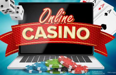 Online casino på dator med tärningar, spelkort och spelmarker
